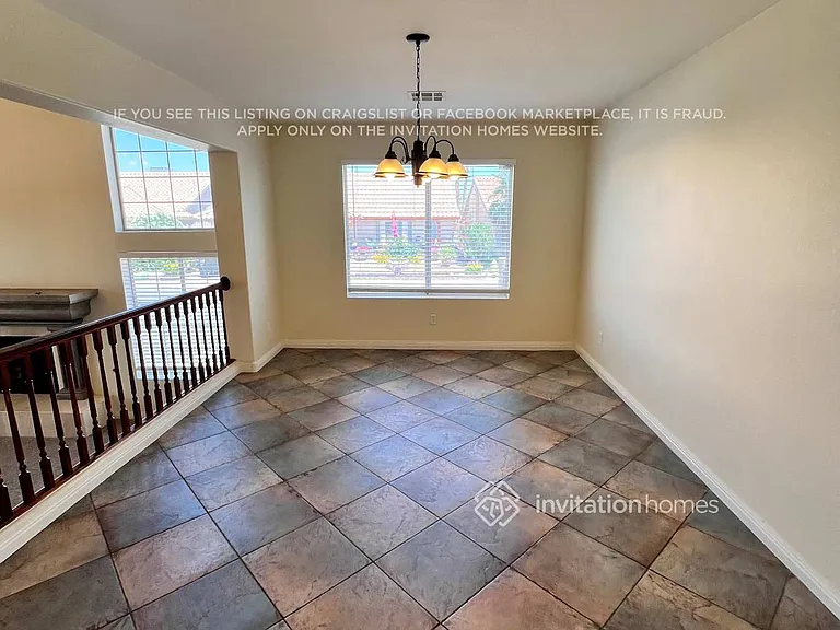 280 Plaza Carmelina Ct — Photo 8