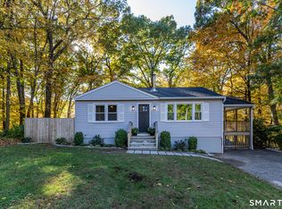 6 Blueberry Ln, Sherman, CT 06784