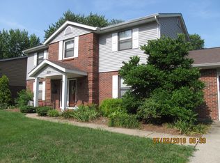 809 Belpre Dr, O Fallon, IL 62269