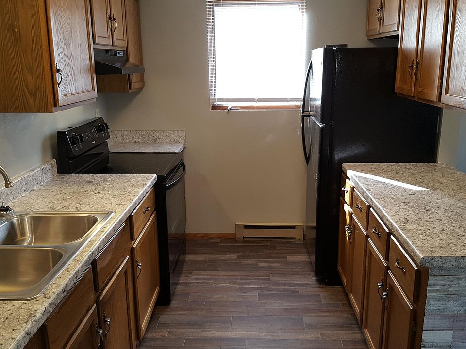 New appliances and countertops