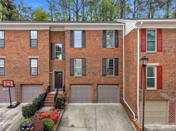 605 Brandywine Cir, Sandy Springs, GA 30350