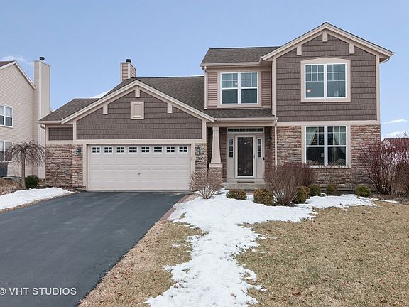 2nd image of 2760 Leonard Ln