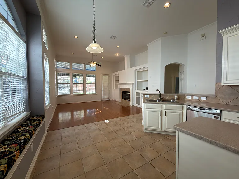 3608 Karla Dr — Photo 35