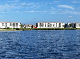 8211 Brent St APT 818, Port Richey, FL 34668