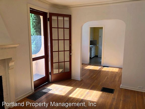 4th image of 2253 NW Pettygrove St #9997152