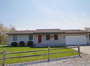 2309 E River Rd, Twin Lake, MI 49457