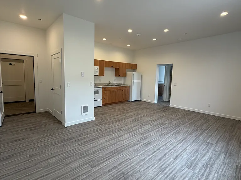 115 Main Ave #201 — Photo 1