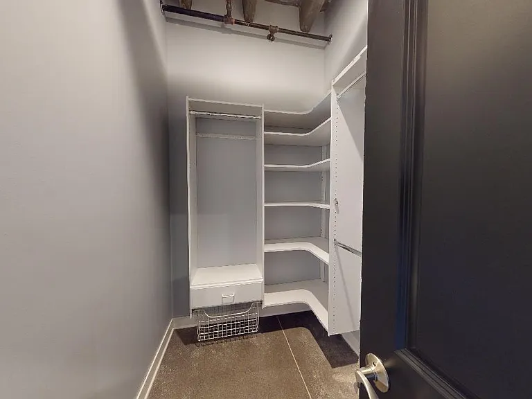 217 N Locust St #2-N — Photo 10