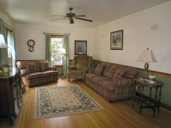 3rd image of 32 Highland Ave