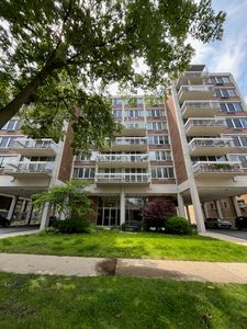 165 N Kenilworth Ave APT 4D, Oak Park, IL, 60301