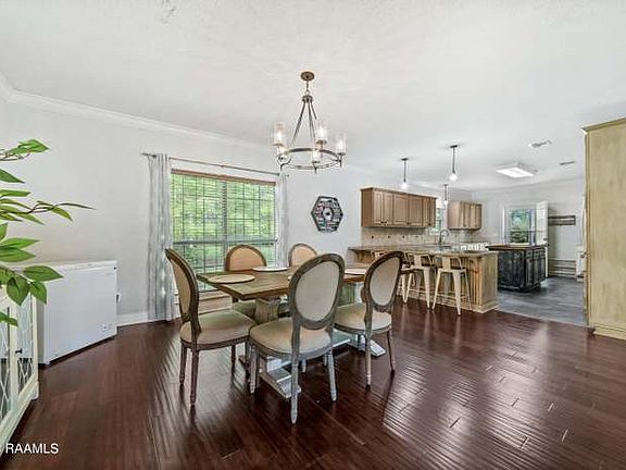 4th image of 207 Laperouse Dr
