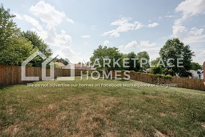 416 Sandburg Dr — Photo 24