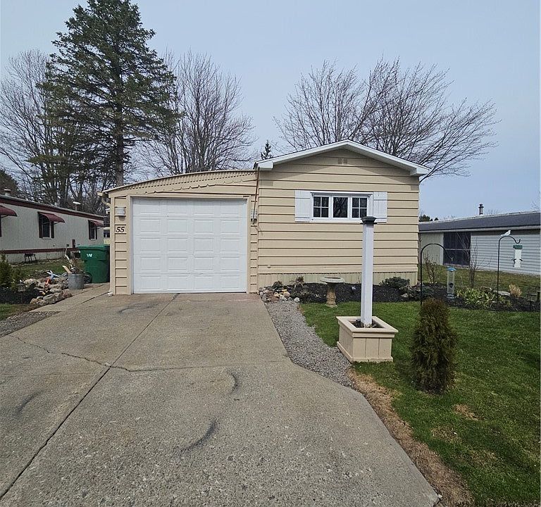 1st image of 55 Aspen St