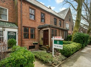 39-17 44th St, Sunnyside, NY 11104