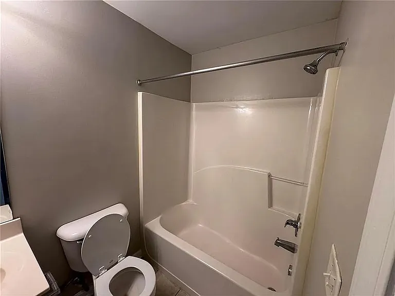 490 Barnett Shoals Rd #432 — Photo 12