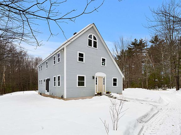 2nd image of 61 Russell Hill Road