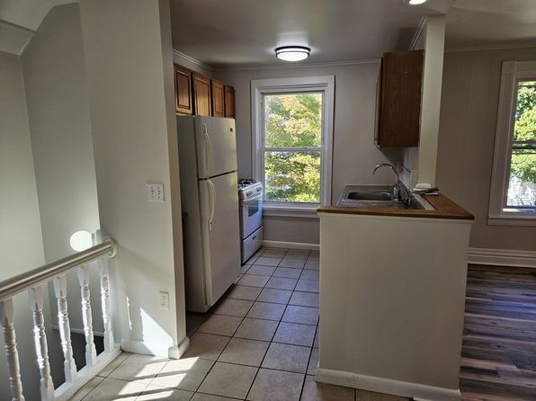 236 Meigs St UNIT 2