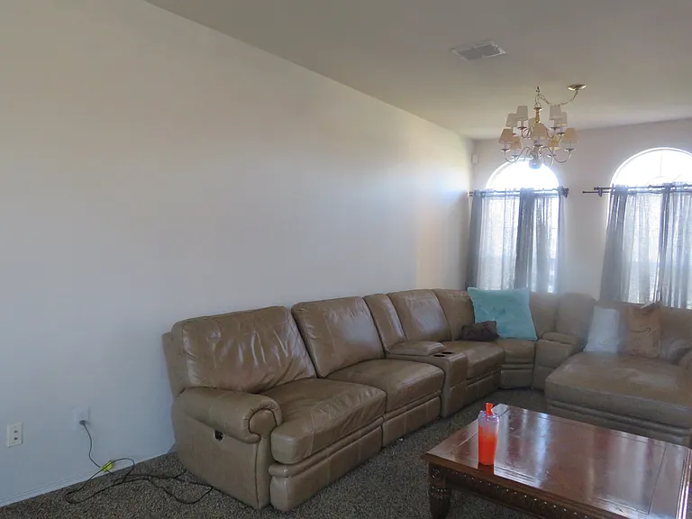 3104 Deleon Dr — Photo 5