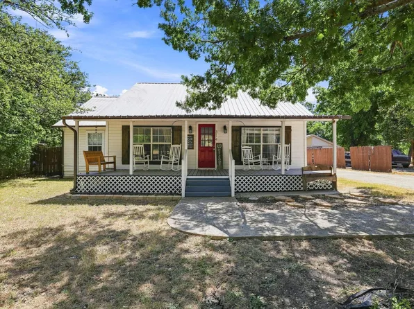 314 E 5th St, Anna, TX 75409