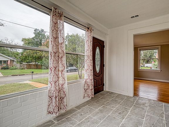 4th image of 4564 Polaris St