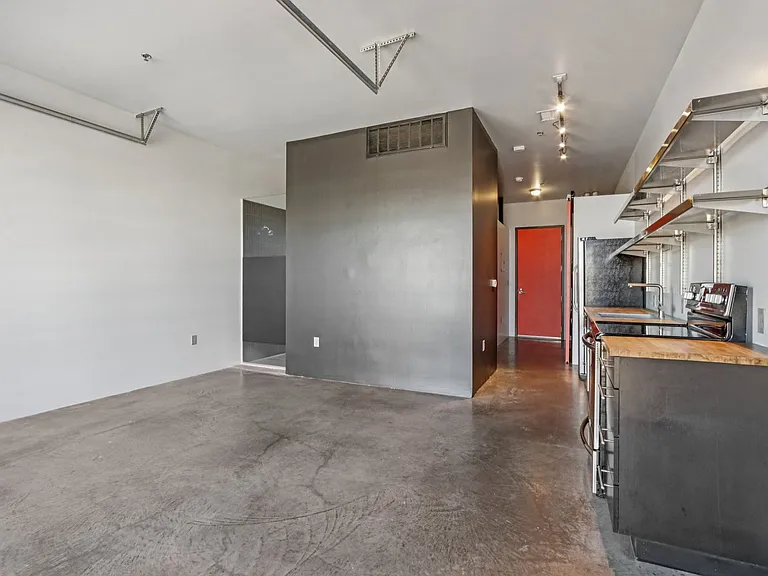 Freight Residences — Photo 43