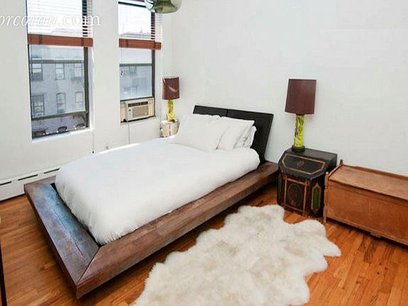 2nd image of 760 Saint Nicholas Ave APT 3
