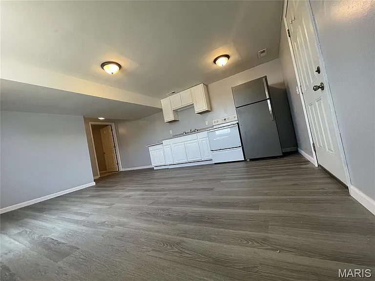 120 East Ave #A — Photo 9