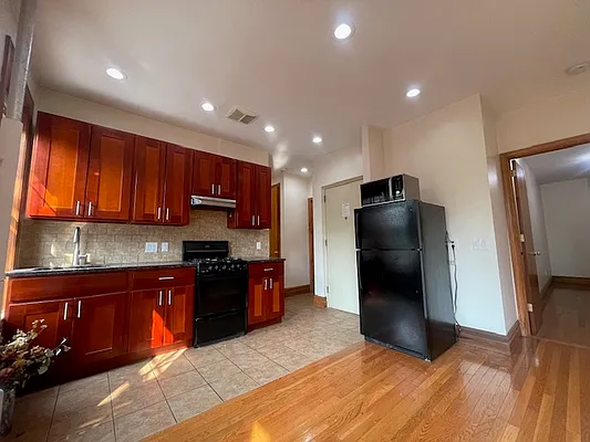 Rented by A D Shaye Realty Group  | media 7