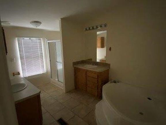 3rd image of 6402 S County Road 1288