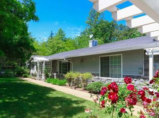 17045 Clover Rd, Penn Valley, CA 95946