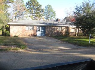 1196 Joanne St, Jackson, MS 39204