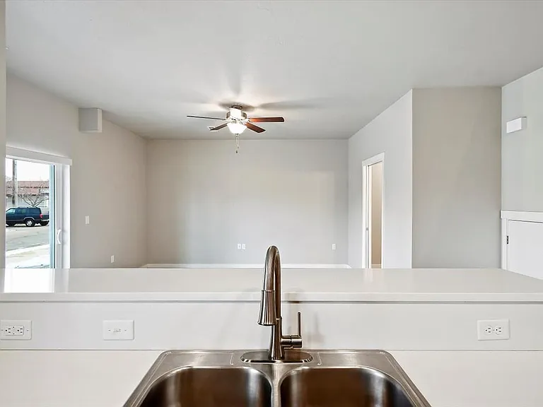 White Hawk Townhomes — Photo 50