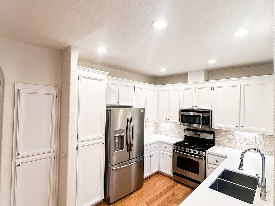 Open Kitchen