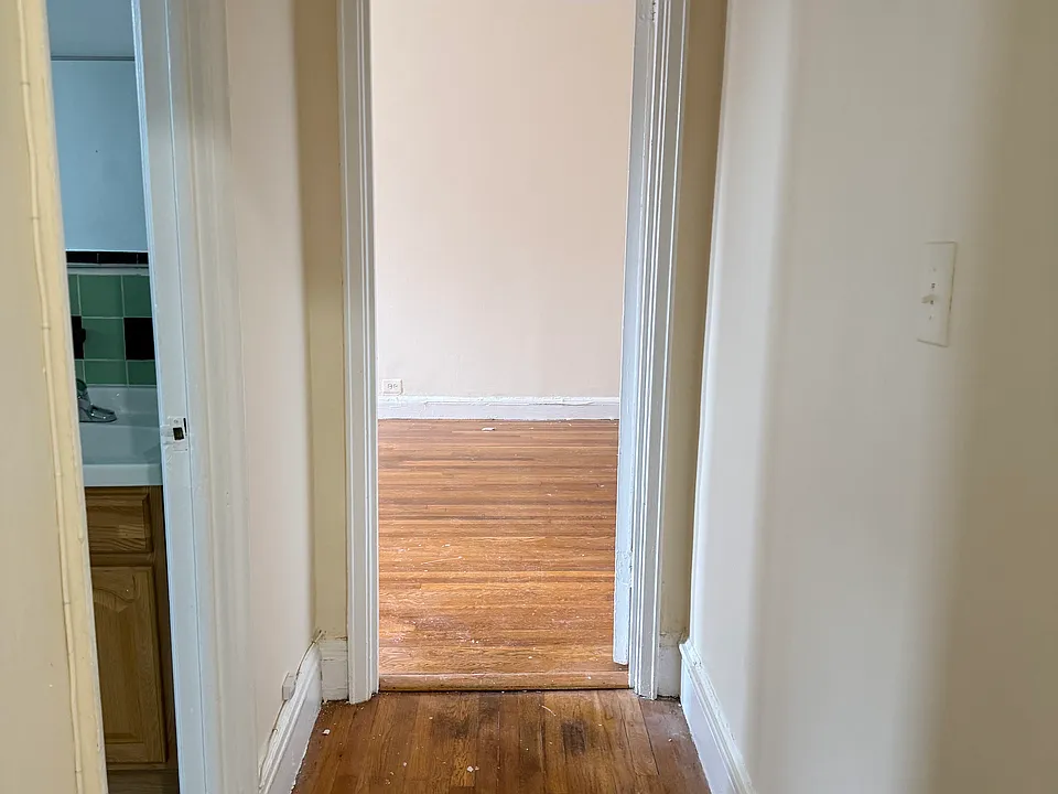 255 Centre Ave