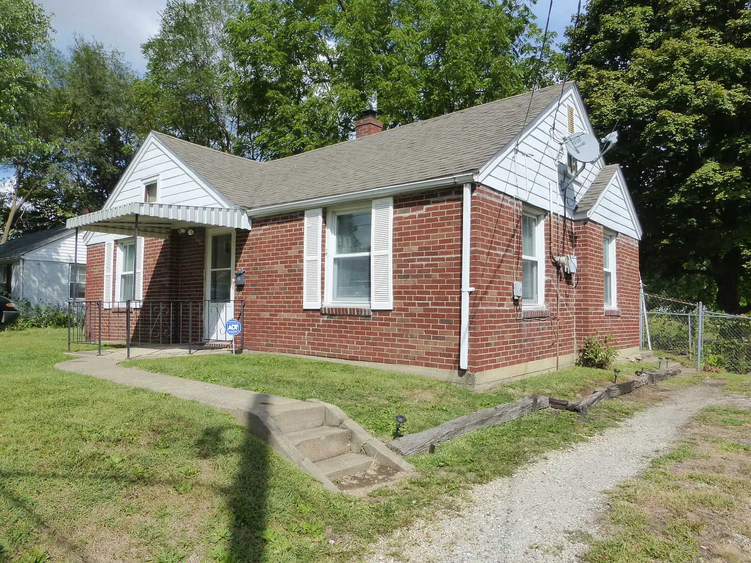 772 S Miller Ct photo 1