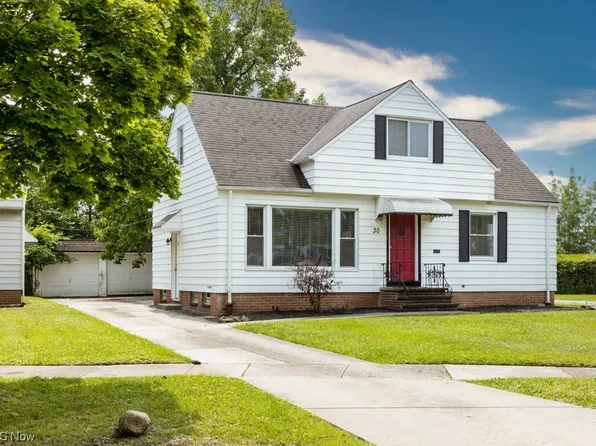 30 Flora Dr, Bedford, OH 44146
