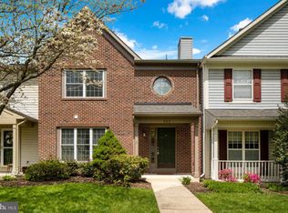 862 Waterford Dr, Frederick, MD 21702
