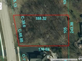 1489 Castlehill Dr, Rockford, IL 61107