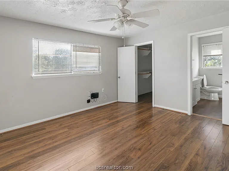 1014 E 23rd St — Photo 10