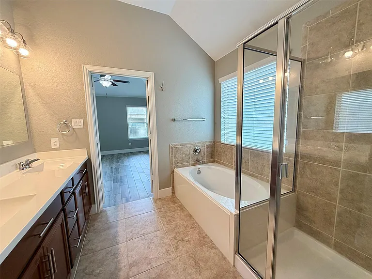 3328 Lauren Nicole Ln — Photo 13