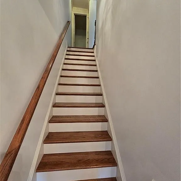 10330 Dashiell Ct — Photo 2