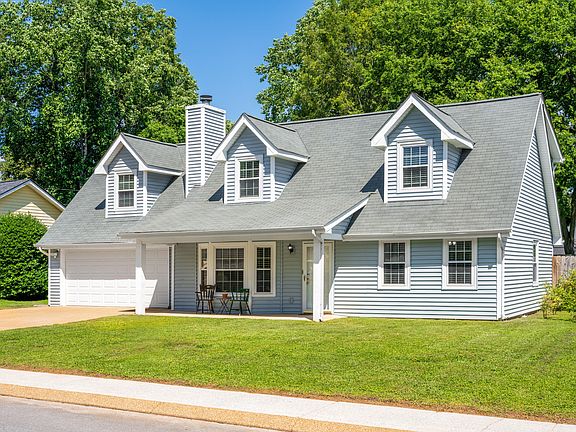 2nd image of 2618 Standifer Chase Dr