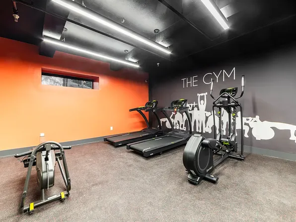 781 Washington Avenue image 23 of 29