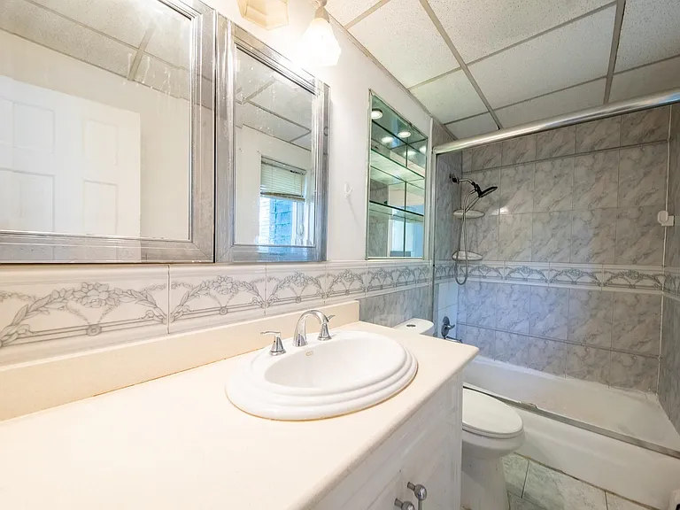 5814 Newkirk Ave #2 — Photo 9