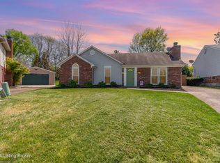 7404 Covey Pl, Louisville, KY 40291