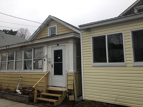 2nd image of 67 Pine St