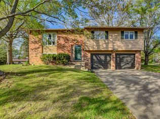 2354 Longwood Dr, Decatur, IL 62526