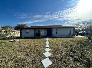 1402 SE 34th St, Cape Coral, FL 33904