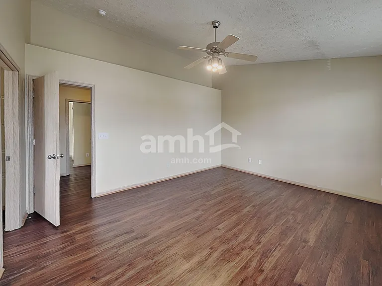 8521 Old Ivory Way — Photo 13
