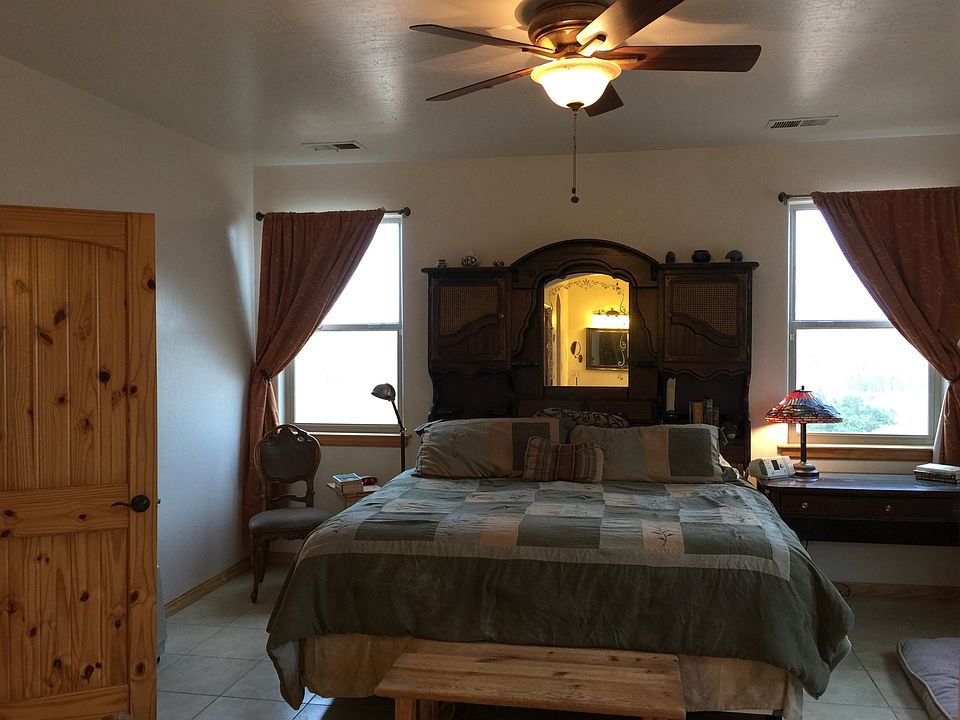 1st image of 143 Chamartin Ave